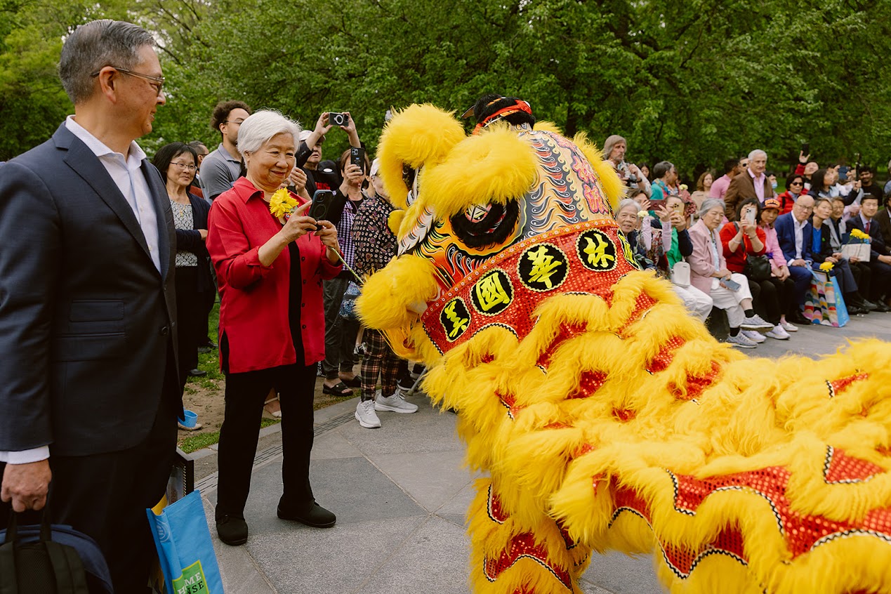 Embrace Honors Harry Hom Dow-287